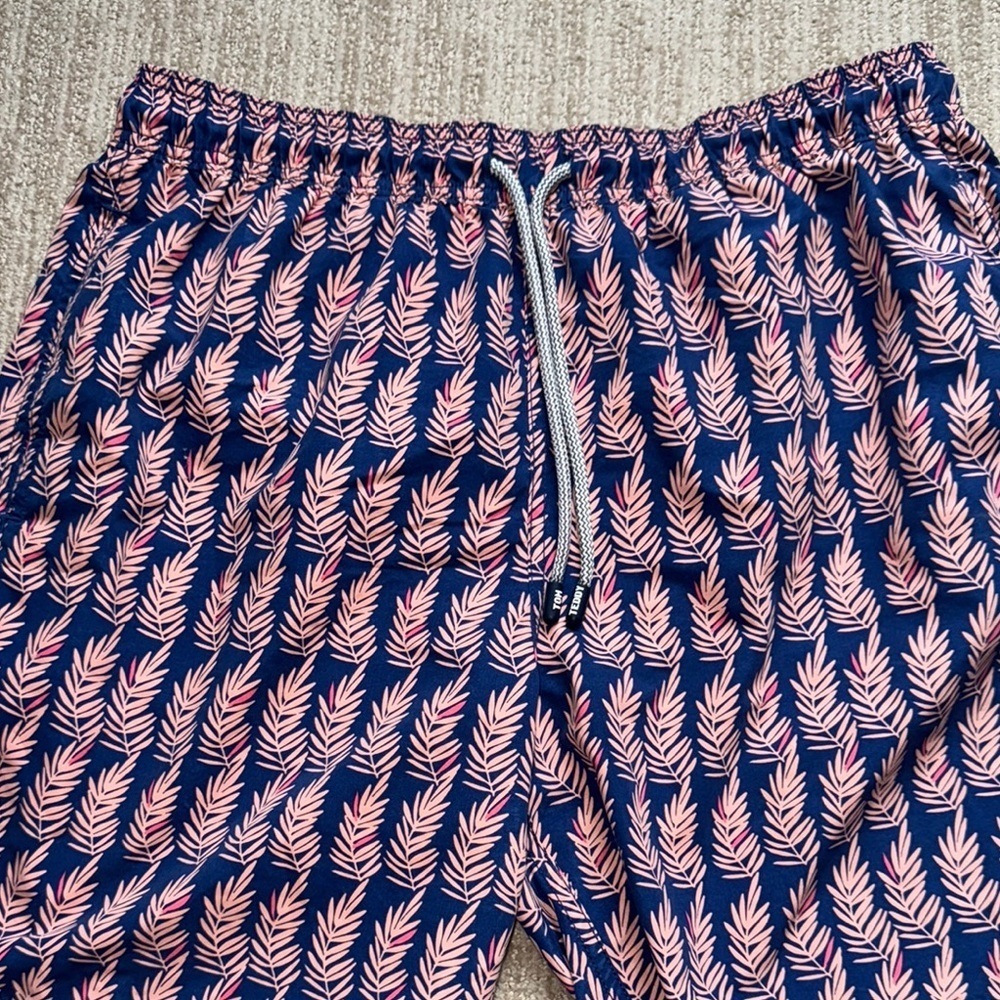 Tom and Teddy Mens XL Navy Pink Lined Swim Trunks Polyester Beach Shorts - Picture 6 of 16